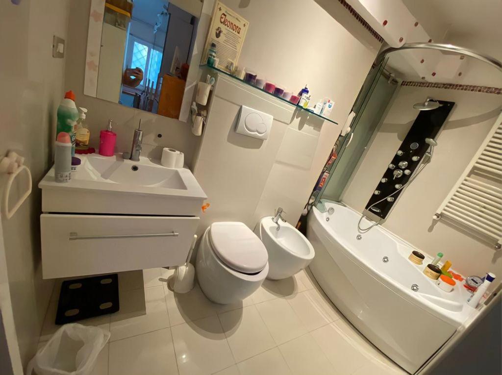 Affitto Due Camere, Due Bagni In Villa Rom Eksteriør billede