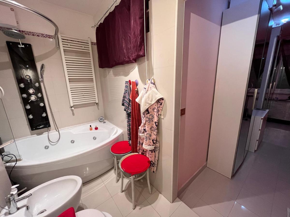 Affitto Due Camere, Due Bagni In Villa Rom Eksteriør billede